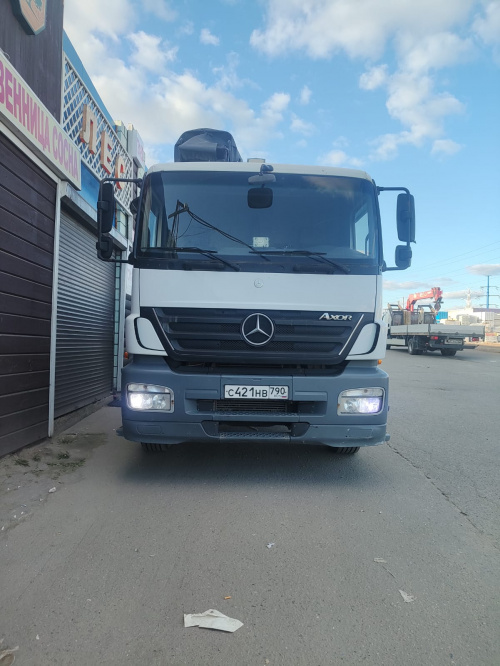Mercedes
